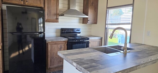 Photo - 66 Benedict Dr