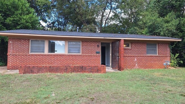 Photo - 3827 Harrison Rd