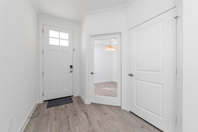 Photo - 14435 Gdn Grv Ct