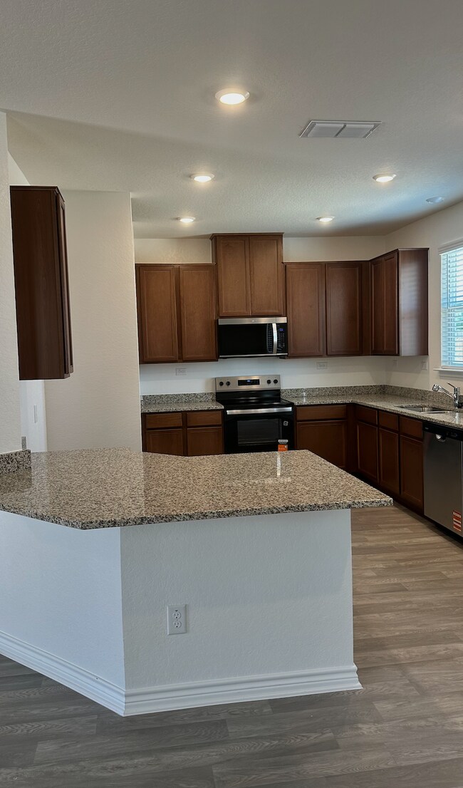 Photo - 7510 Fishbowl Ln