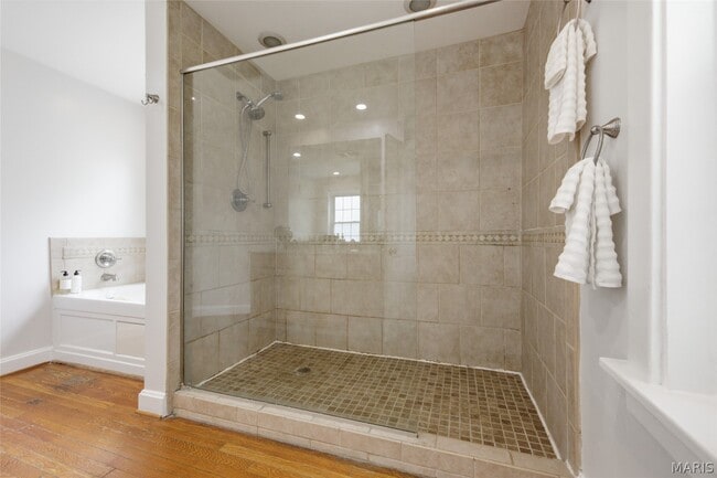 Photo - 7385 Arlington Dr