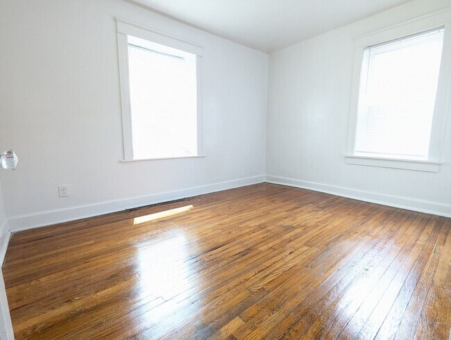 Photo - 2152-2154-2154 Geyer Ave Unidad 2154 - 2FL