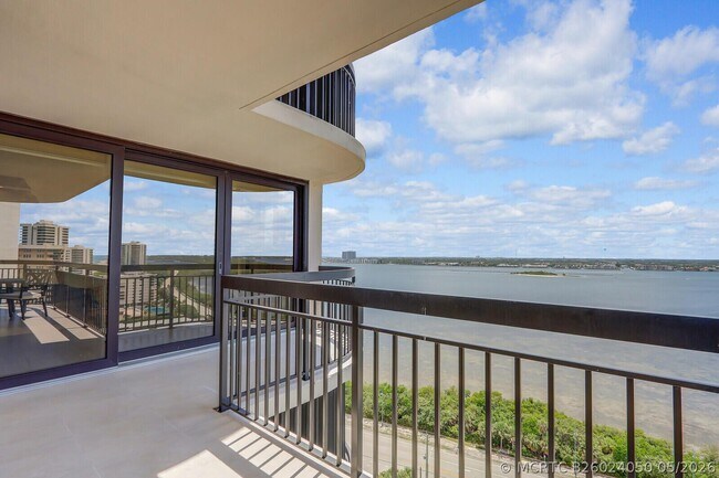 Photo - 5380 N Ocean Dr Unit 18j