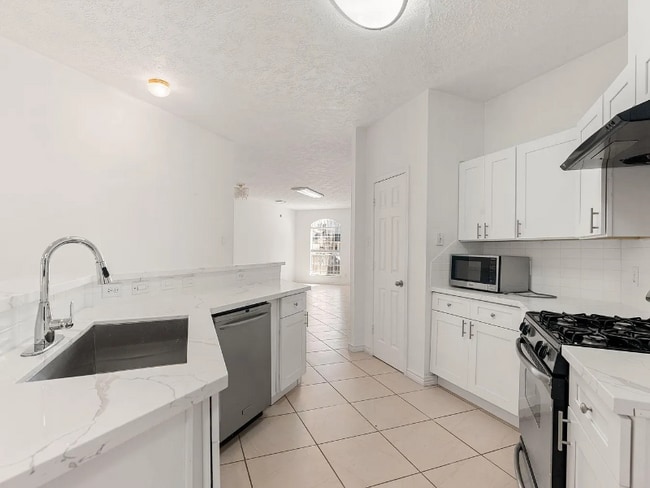 Photo - 13530 Carruth Ln