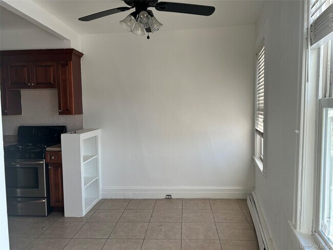 Photo - 126 Deer Park Ave Unit 3