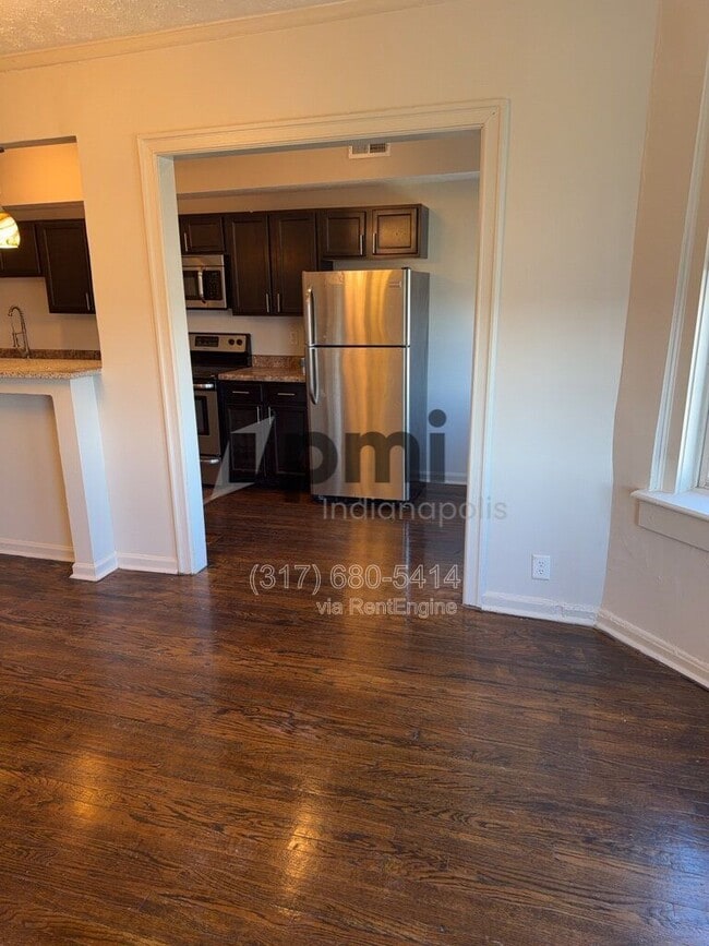 Photo - 1 W 28th St Unidad 703