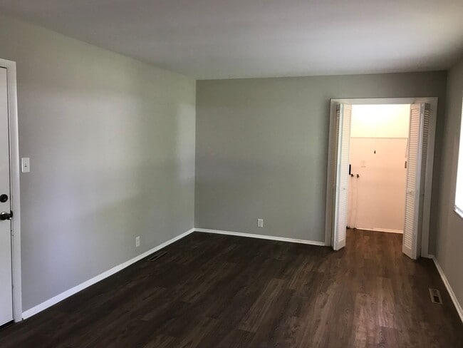 Photo - Washington Twp - 3 BR ranch