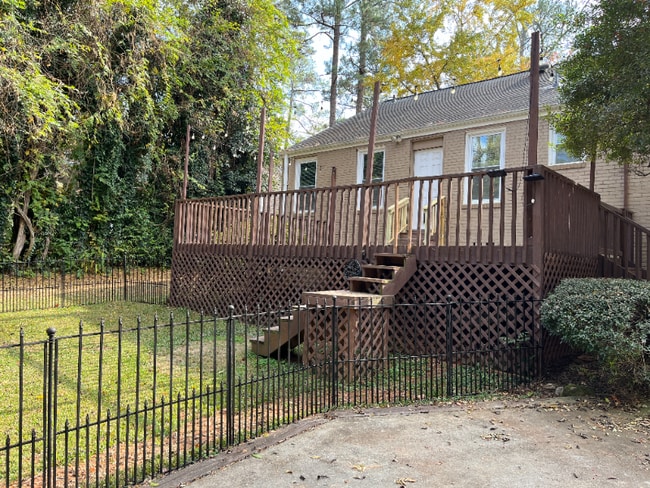 Photo - 3089 Highpoint Dr