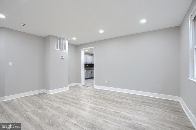 Photo - 3807 Fleetwood Ave Unit 1