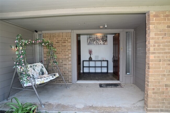 Photo - 5254 N Braeswood Blvd