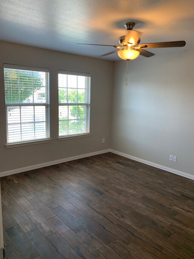 Photo - 1444 Keith Ct