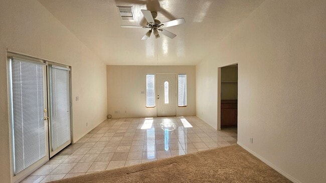 Photo - PLACE - XAV8709 Unit 3