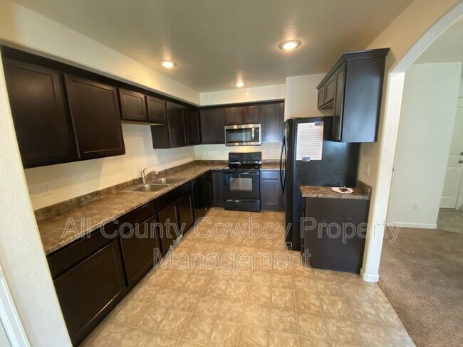 Photo - 4041 Little Moon Trail