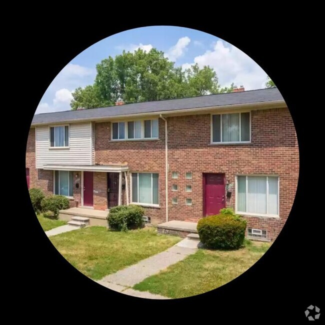 Building Photo - 23652 Schoolcraft Rd Rental