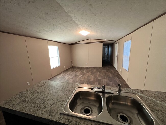 Photo - 13910 Anchor Ct