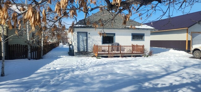 Photo - 405 N Quaw Blvd House