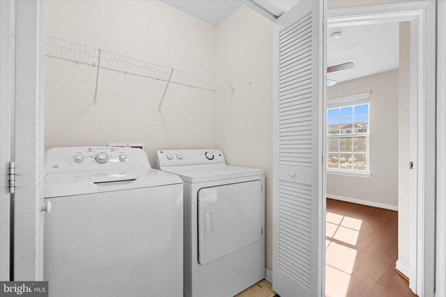 Photo - 4382 Daisy Reid Ave