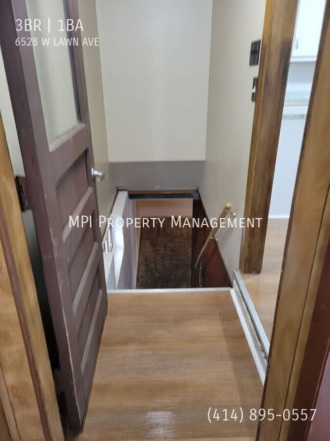 Photo - 6528 W Lawn Ave