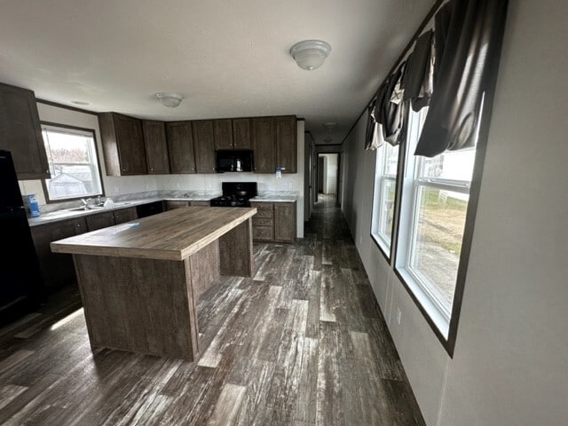 Photo - 93 Nettie Ave