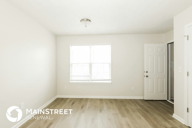 Photo - 1652 Thorn Ridge Trail