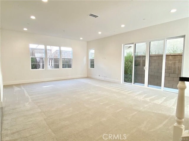 Photo - 222 Parkwood