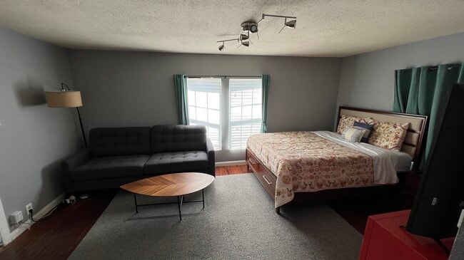 Photo - 4325 Coyle St Condo Unit 2