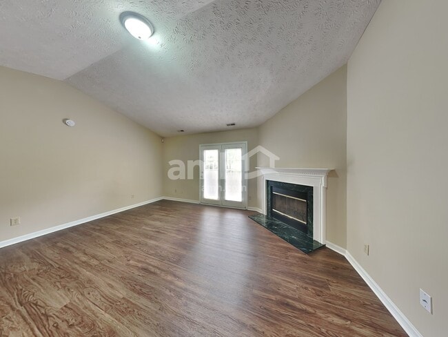 Photo - 10684 Summerwood Ln