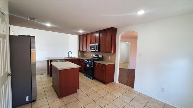 Photo - 2814 Silver Point Ln