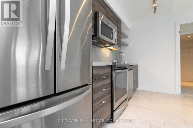 Photo - 525 Adelaide St W Unit 1109