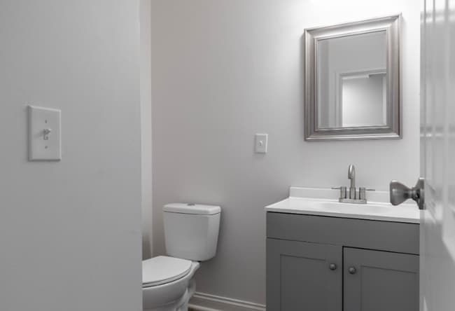 Photo - Rocky Creek Townhouse Apartments