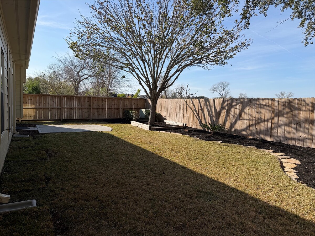 Photo - 3906 Alpine Cir