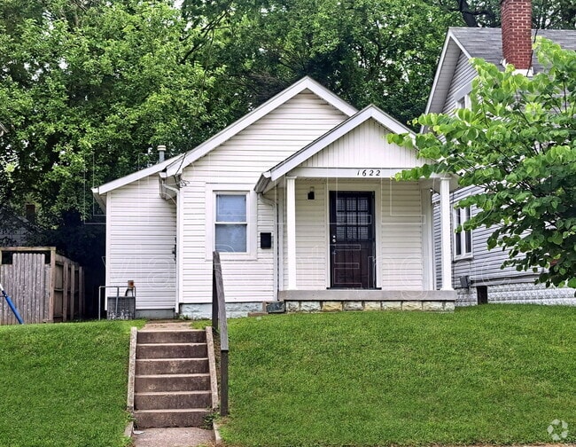 Building Photo - 1622 Beech St Rental