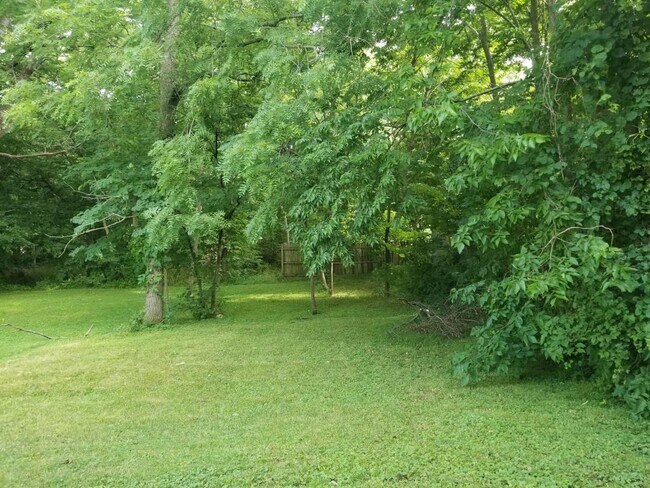 Photo - 235 Elm St