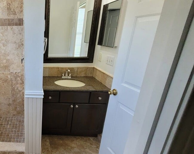 Photo - 14328 Fredricksburg Dr Unit 601