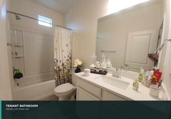 2948 Honey Opal Ave
