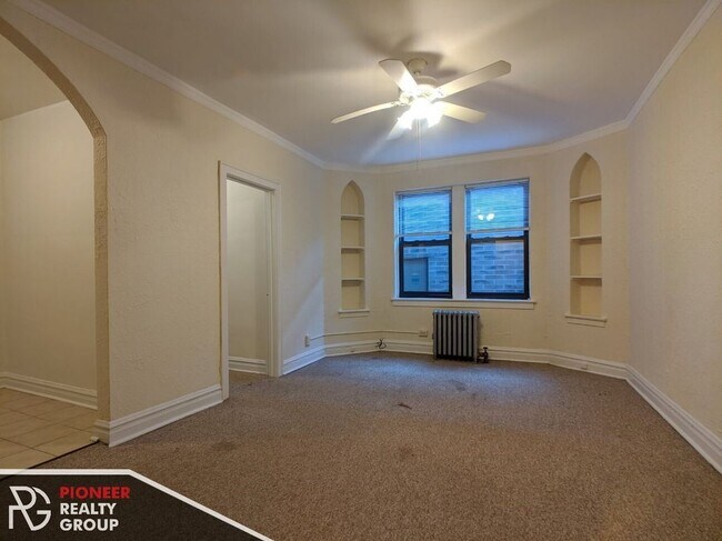 Building Photo - 4829 N Damen Ave Unit 309