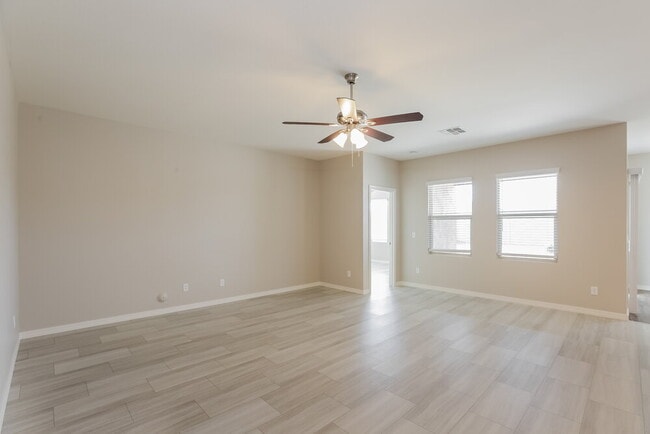 Photo - 37317 W Bello Ln