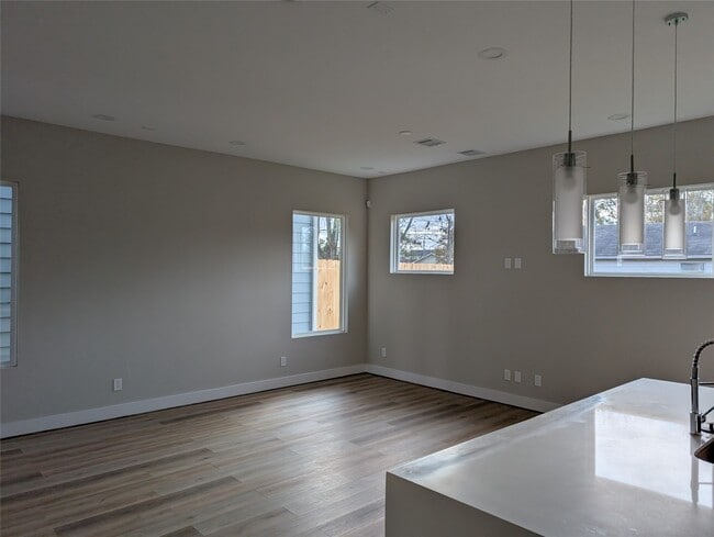 Photo - 8117 Esther Acres Ln