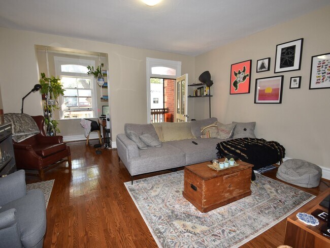 Photo - 60 Stafford St Unit 1