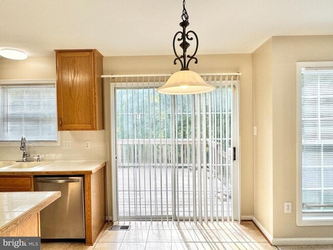 Photo - 9 Kimberly Dr