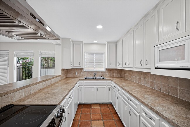 Photo - 1344 Chardonnay Dr