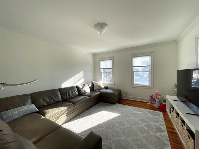 Photo - 248 Linden St Townhome