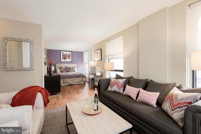 Building Photo - 201 S 13th St Unit 608 Rental