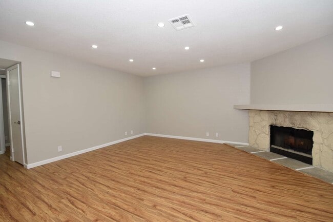 Photo - Stunning 2-Bedroom Condo 2nd Floor at The Lakes!