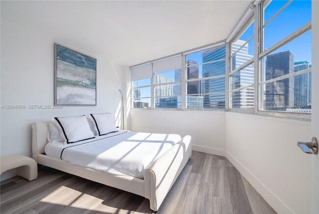 Photo - 801 Brickell Bay Dr Unidad 1961