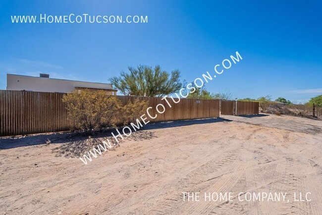 Photo - 5718 E Hermans Rd