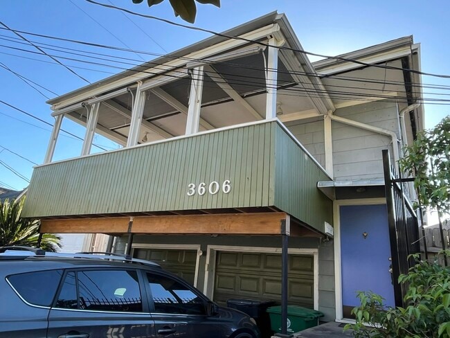 Building Photo - 1701 Kipling St Unit 3606 Dunlavy