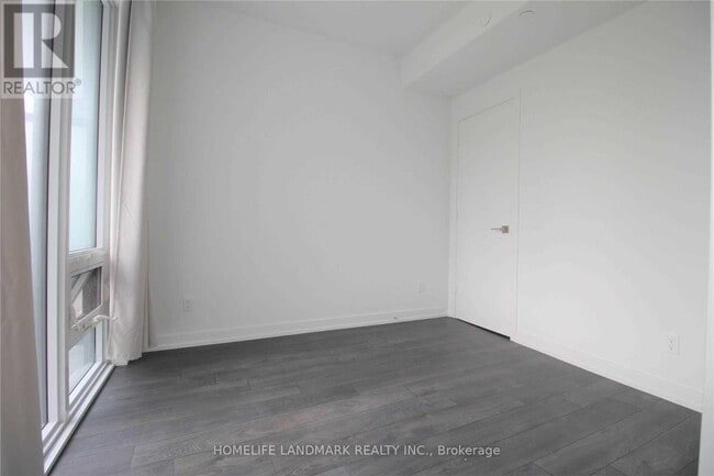 Photo - 28 Wellesley St E Unit 1109