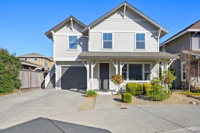 Building Photo - 2023 Northfield Dr