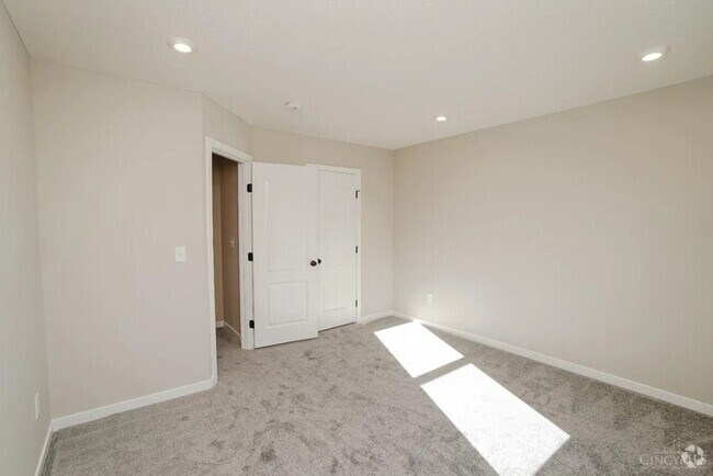 Building Photo - Charming 4 beds 2.5 baths in Morrow Rental